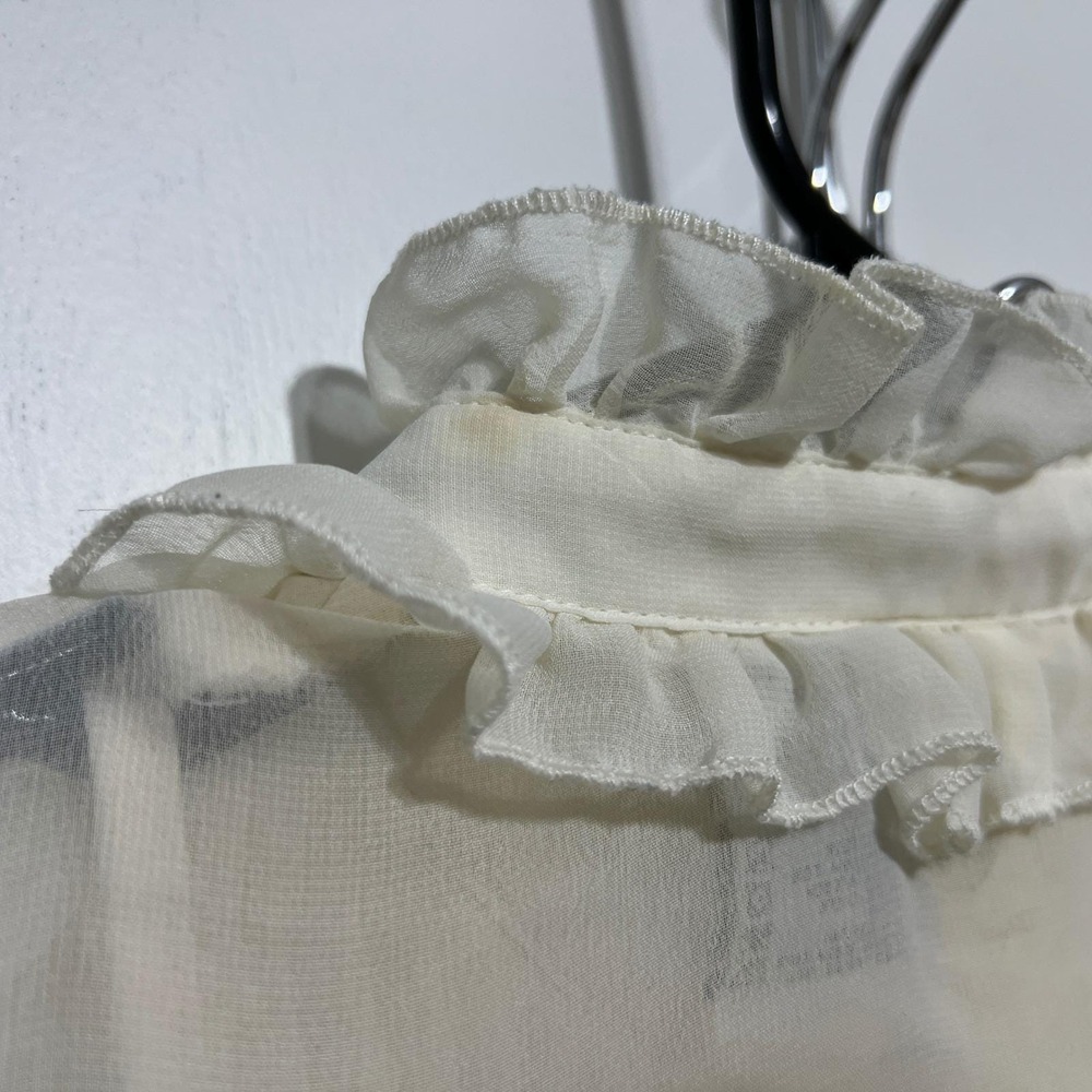 Vintage Womens Victorian Ivory Sheer Ruffle Top Size‎ M Pearl Buttons Ethereal - Picture 12 of 12